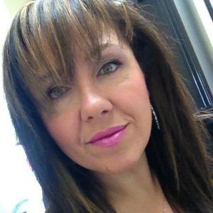 Meet your Posher, Adriana